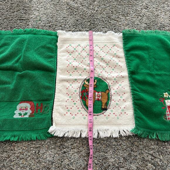 LOT of 3 Christmas Themed Hand Towels Reindeer Santa Claus Stocking & Poinsettia - Picture 6 of 11